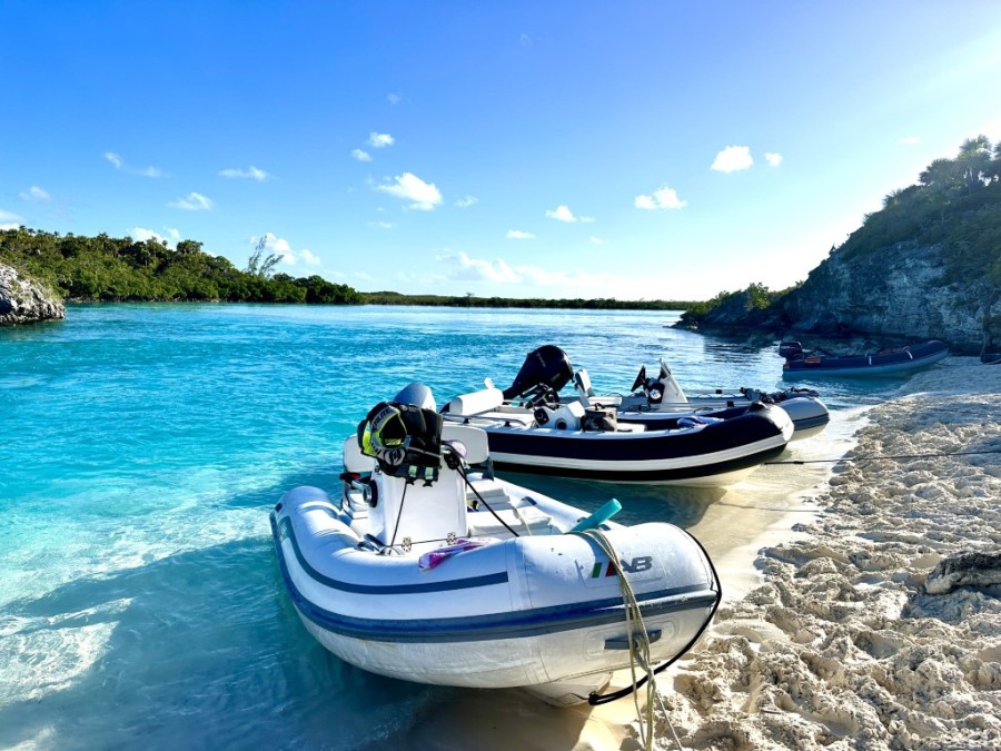 Shroud Cay, Bahamas: The Human Washing Machine